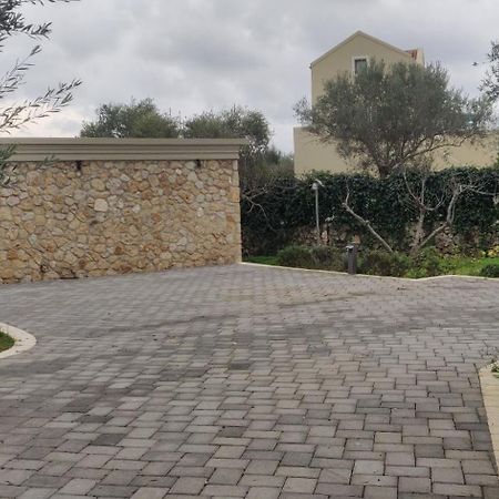Villa Joyana Свороната Екстериор снимка