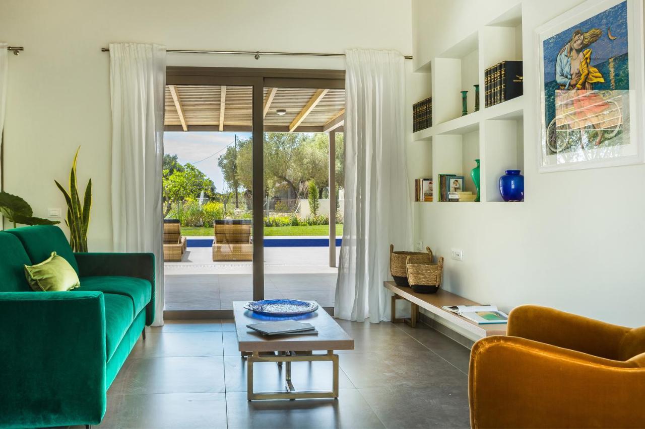 Villa Joyana Свороната Екстериор снимка